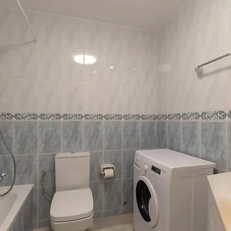 Altamira 38 - One Bed Апартаменты Адехе