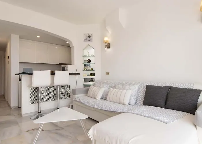 Altamira 38 - One Bed 아파트