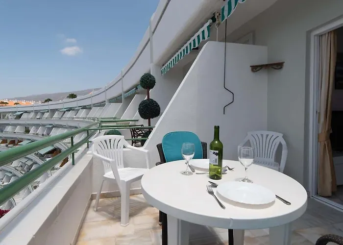 Altamira 38 - One Bed Apartment