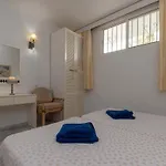 Апартаменты Altamira 38 - One Bed Адехе
