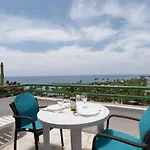 Altamira 38 - One Bed * Адехе